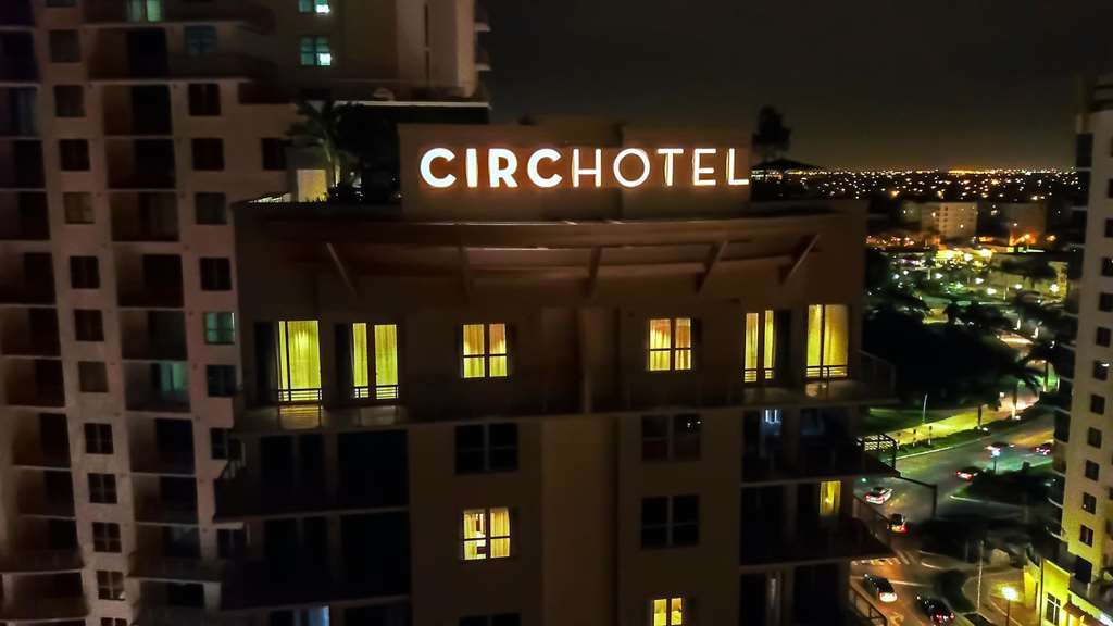 The Circ Powered By Sonder Hotel Hollywood Servicios foto